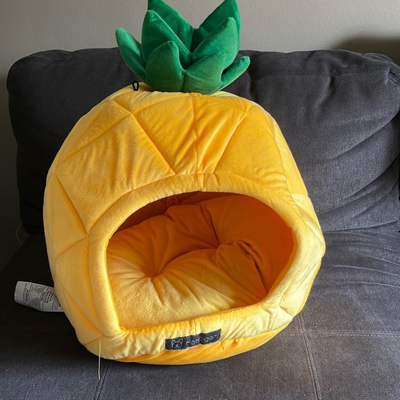 Pet bed